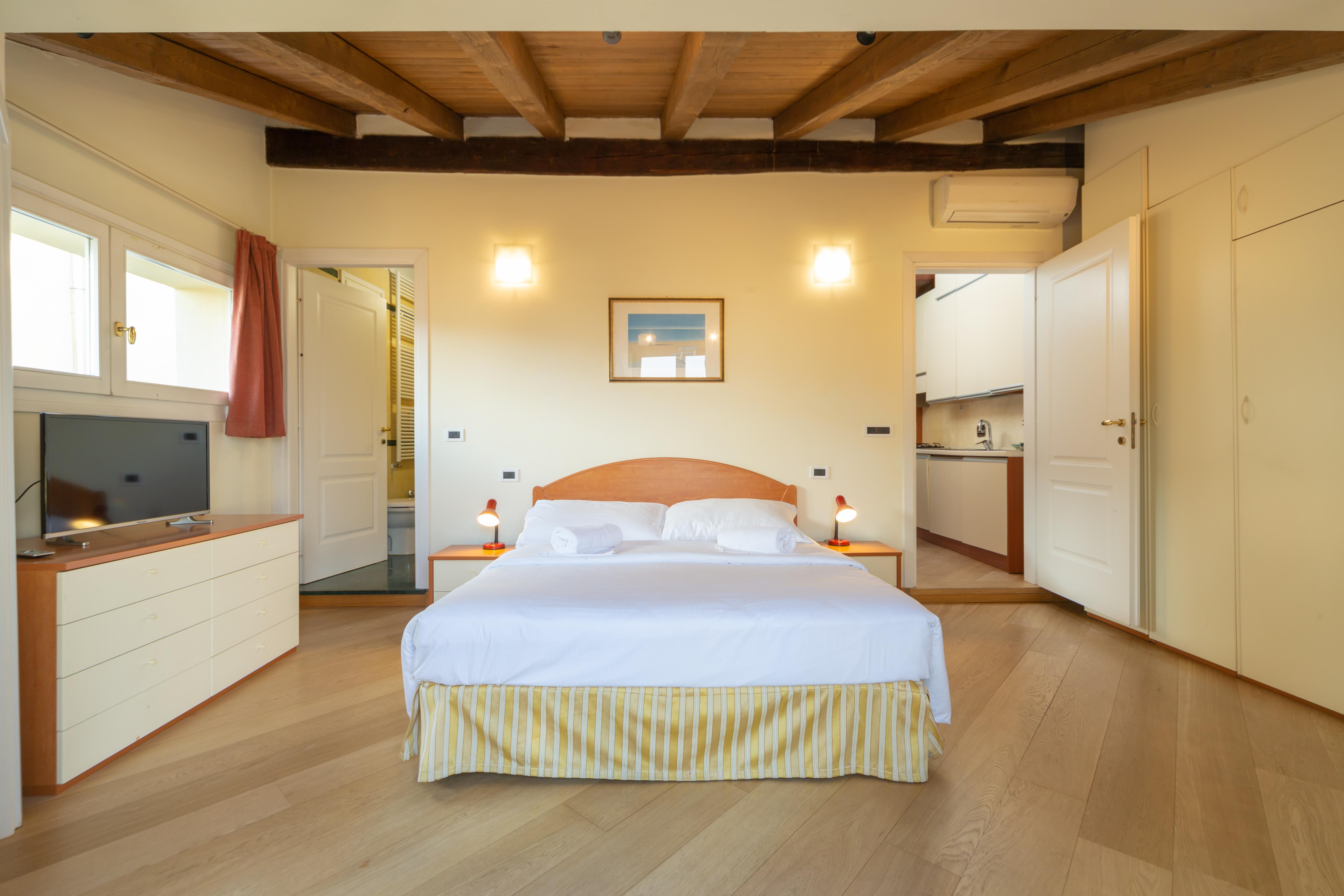 Santo Stefano Apartments - Bolognarooms Exteriör bild